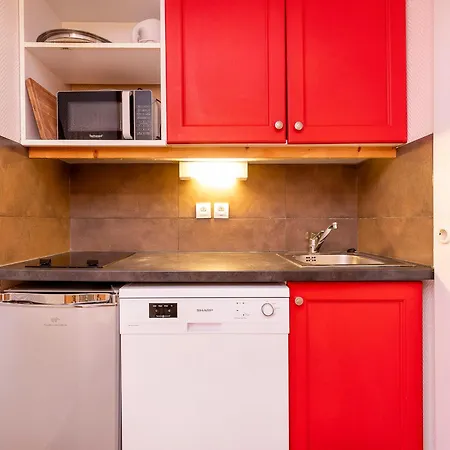 Apartment Montagne Avec Balcon, 4 Pers., Proche Commerces Et Pistes, Avoriaz - Fr-1-314-240